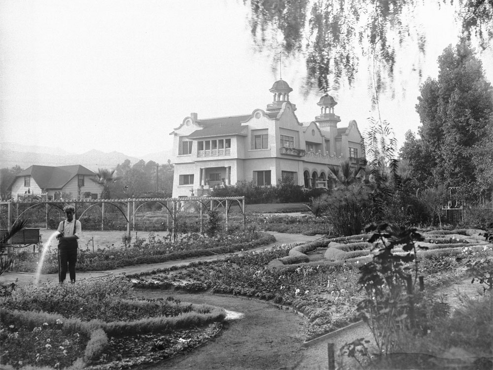 Paul de Longpre Gardens of Old Hollywood