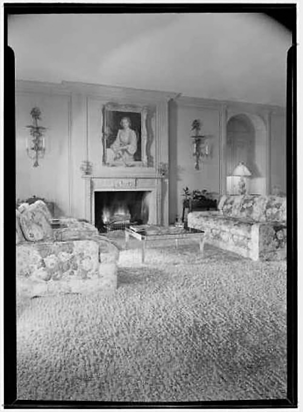 Pickfair living room 1943